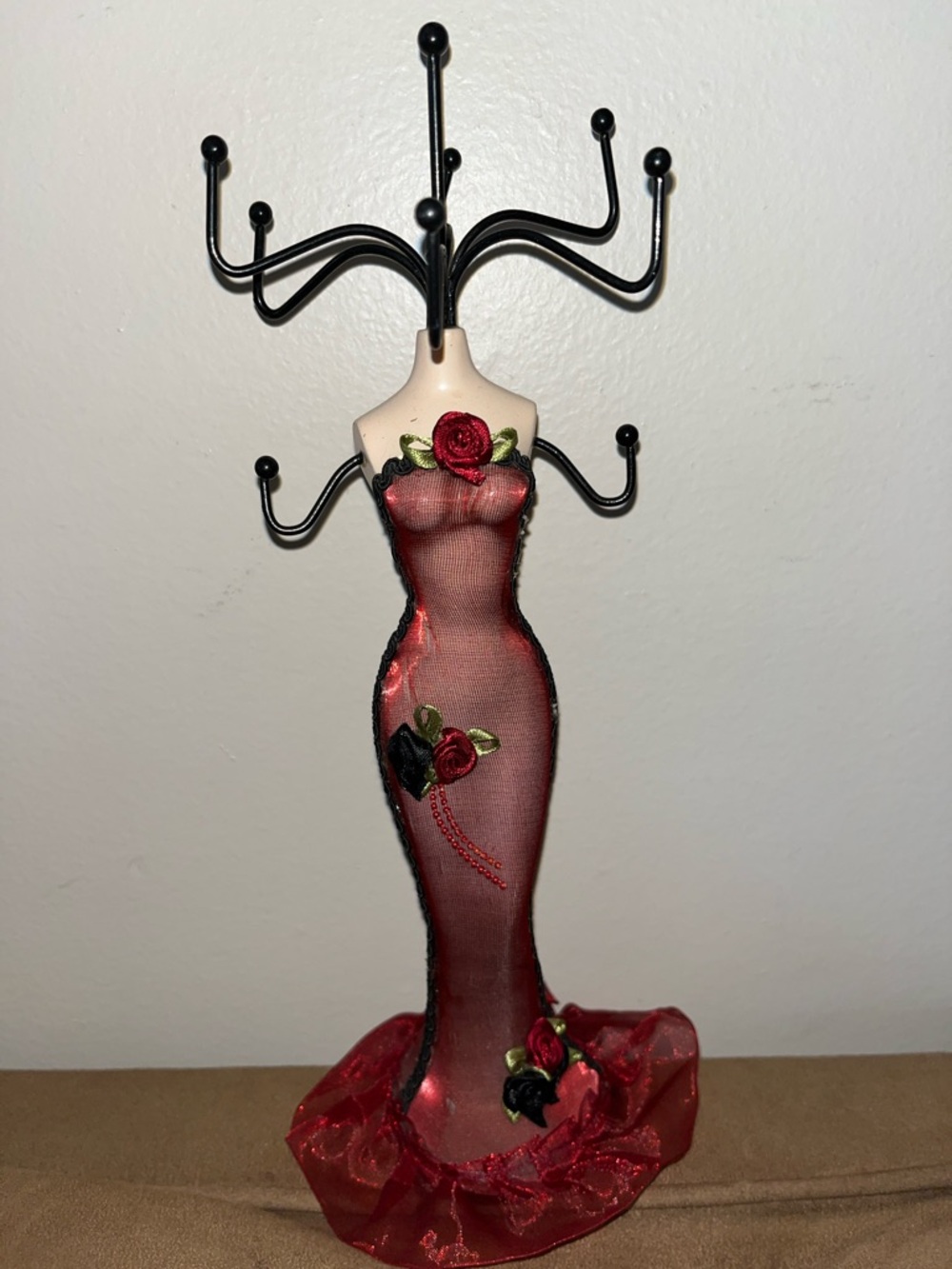 Elegant Red Dress Jewelry Stand Bracelet & Earring Holder